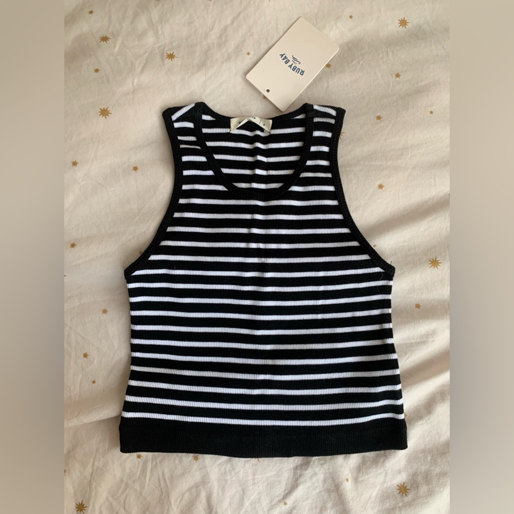 Ruby Bay - Black and white stripe crop top (New!!) XS